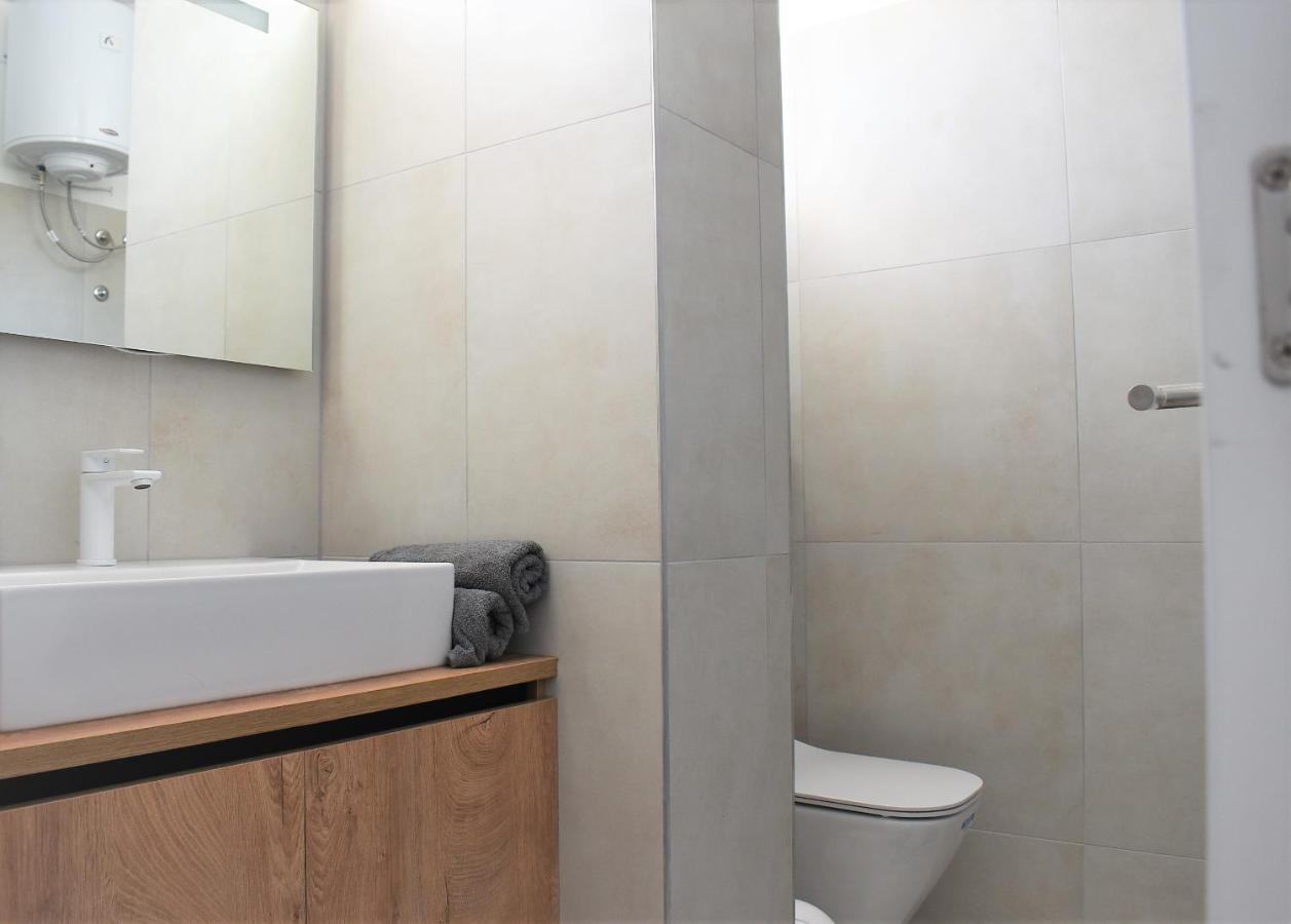 Apartment Aci Marina Rab Banjol Kültér fotó