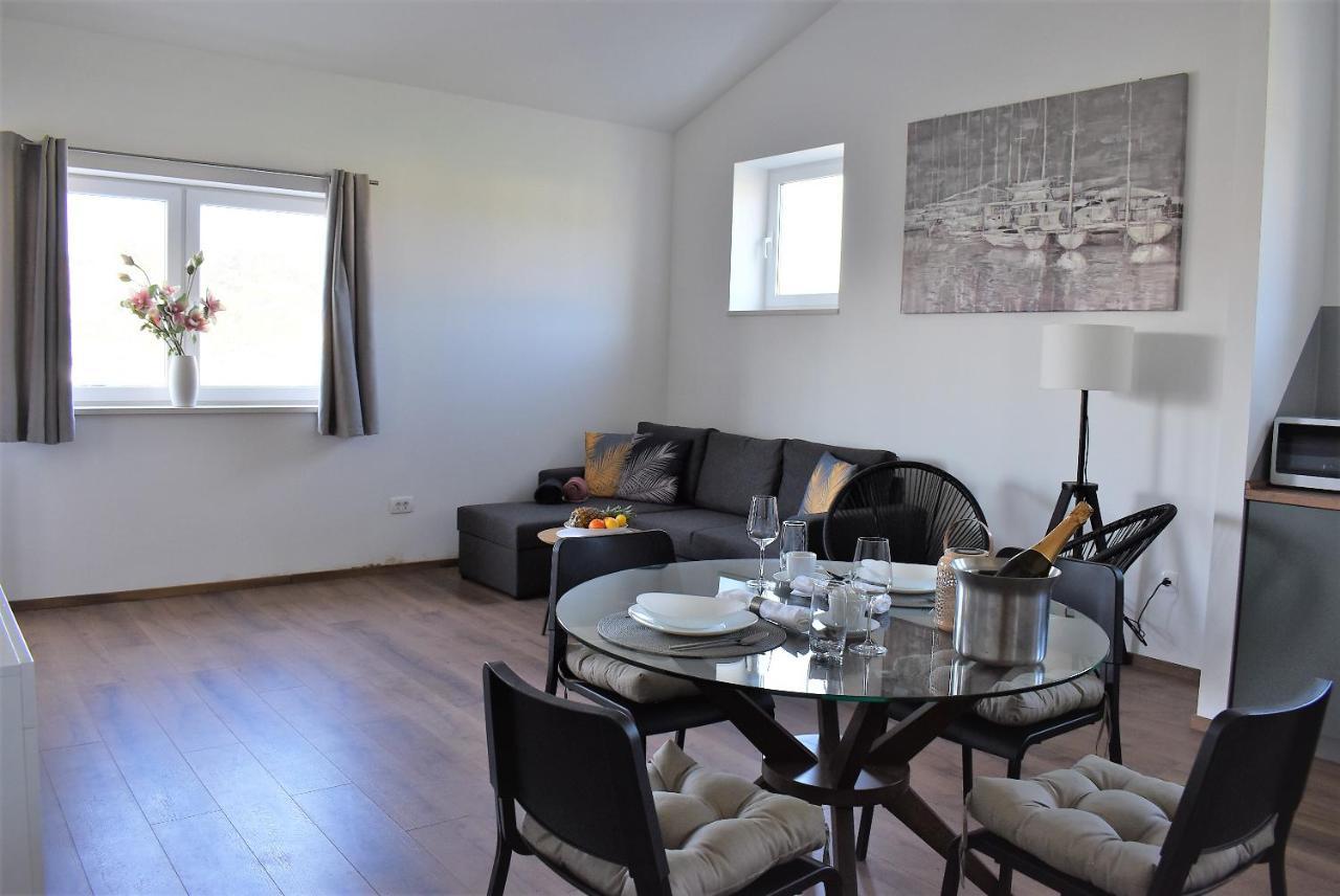 Apartment Aci Marina Rab Banjol Kültér fotó